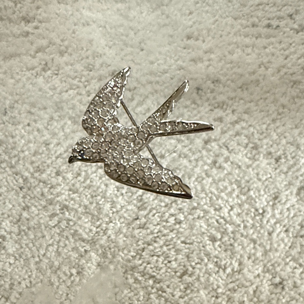 Elegant Silver Bird Brooch